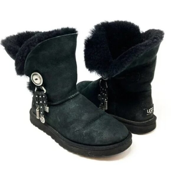 UGG Australia Azalea Black Sheepskin Shearling & UGG Charms Boots - Size 7 - Picture 2 of 10